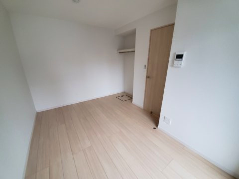 PINEAPPLE HILL西新井の内装