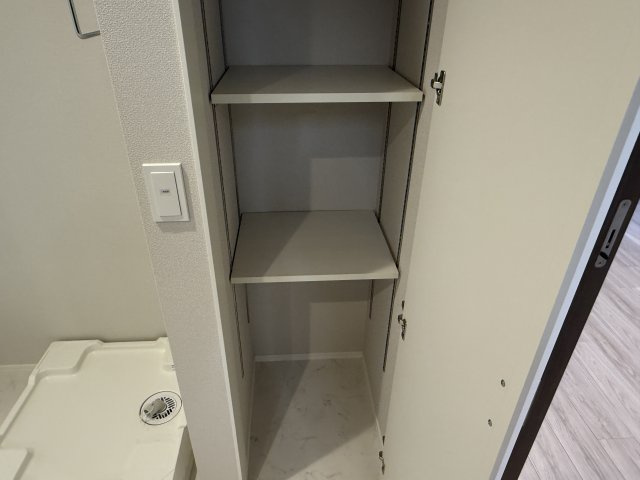 Ａｉｎａ中野の収納