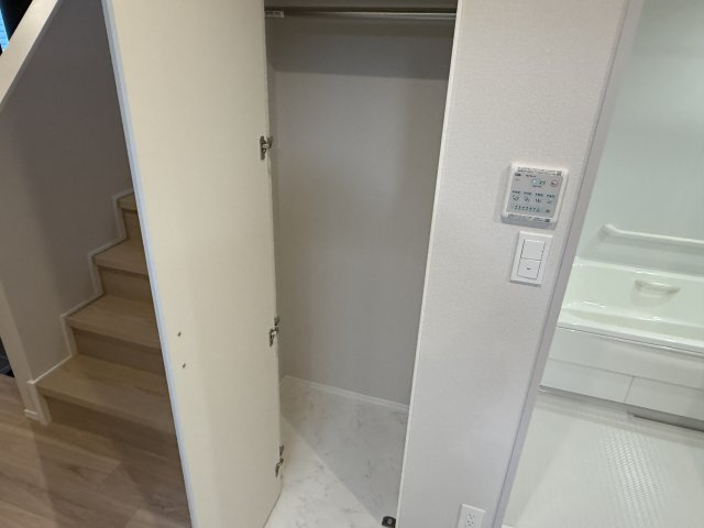 Ａｉｎａ中野の収納