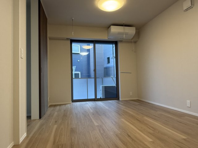 Ａｉｎａ中野の居間・リビング