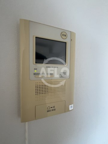 エスリード江坂広芝町のセキュリティ|エスリード江坂広芝町　モニター付きインターホン