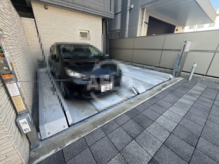 エスリード江坂広芝町の駐車場|エスリード江坂広芝町　駐車場