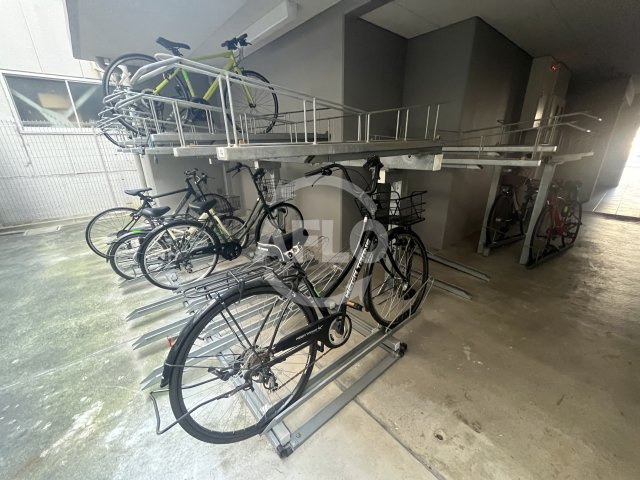 エスリード江坂広芝町のその他|エスリード江坂広芝町　駐輪場