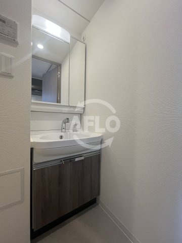 アドバンス大阪ヴェンティの独立洗面台|アドバンス大阪ヴェンティ　洗面台