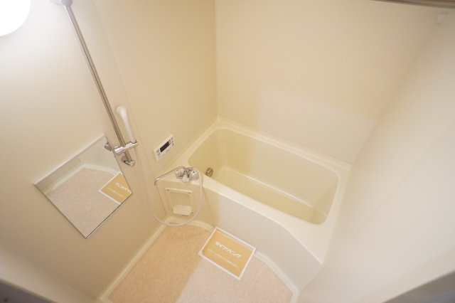 グレースコート恋の窪の浴室