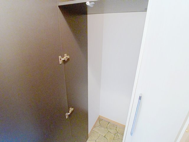 フィオーレ三条の内装