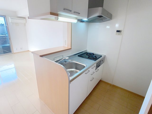 フィオーレ三条のキッチン