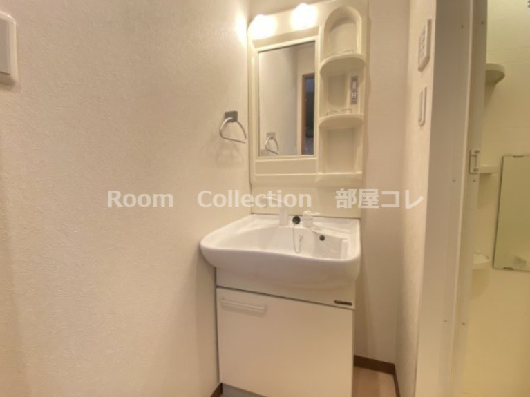 高畑レジデンスの洗面所