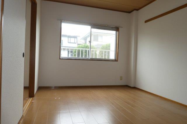 エルディムシャルマンＣの洋室