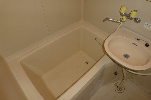 エルディムシャルマンＣの浴室