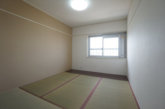 朝霞田島団地1号棟の内装