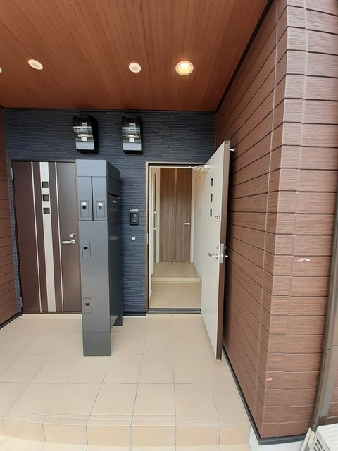 デナーダの玄関|玄関