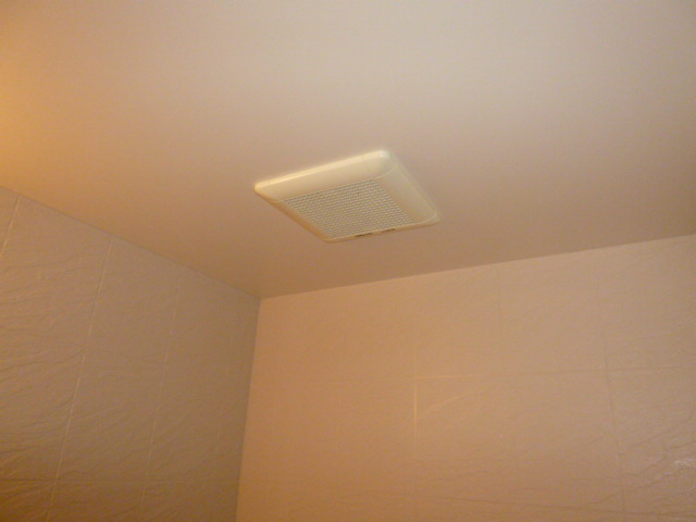 ファインレジデンスＫＮの浴室|浴室換気扇