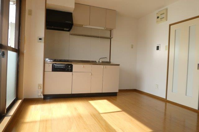 ファインレジデンスＫＮの居間・リビング|ダイニングキッチン