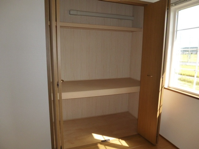 メゾンドソレイユBの収納