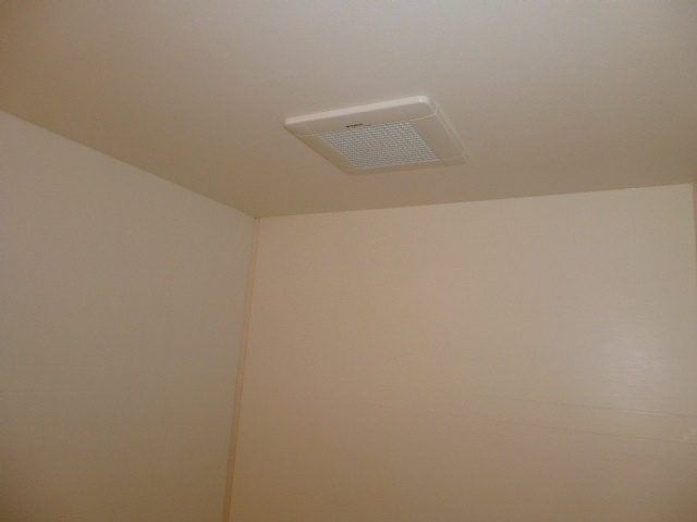 メゾンドソレイユBの浴室|浴室換気扇