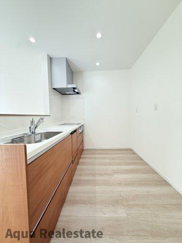 高松市高松町の新築一戸建のキッチン|きれいなキッチンです