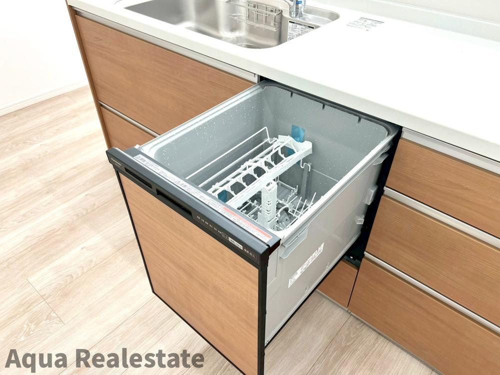 高松市高松町の新築一戸建のキッチン|キッチンでお料理をお楽しみください