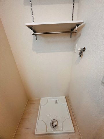 アモリール西牟田の設備|室内洗濯機置き場です。