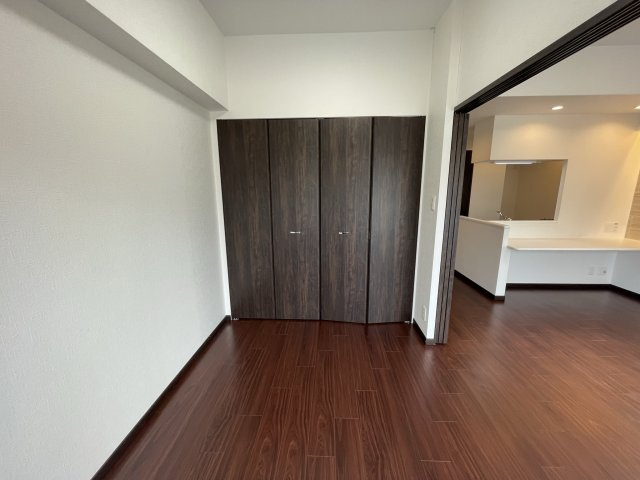 プレジオ都島本通の洋室