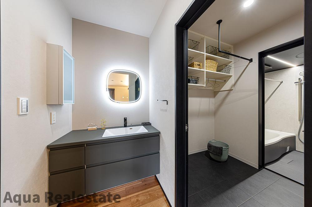 高松市林町の新築一戸建の浴室