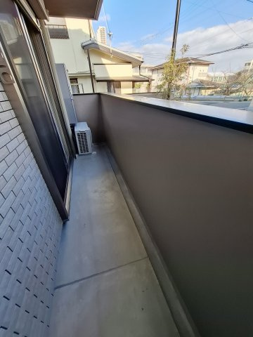 オリビア苦楽園のバルコニー