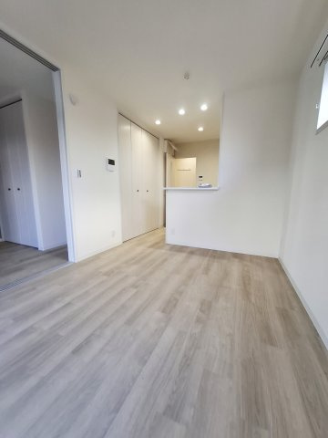 オリビア苦楽園の居間・リビング