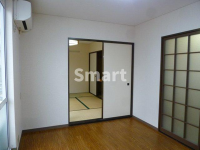 【居間・リビング】 | プラバーハイツ城山