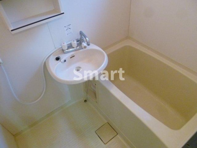 【浴室】 | プラバーハイツ城山