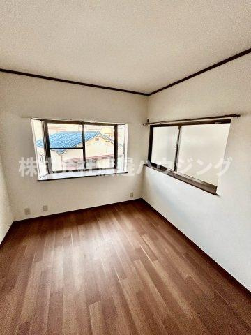 寝屋川市高柳3丁目一戸建のその他|窓