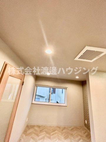 香里園ガレージハウスの内装
