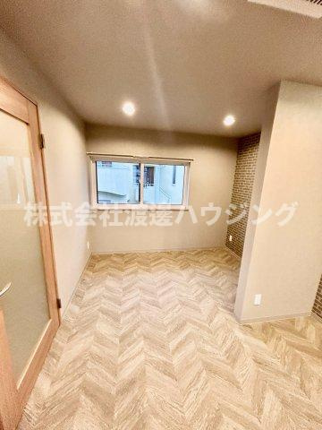香里園ガレージハウスの内装