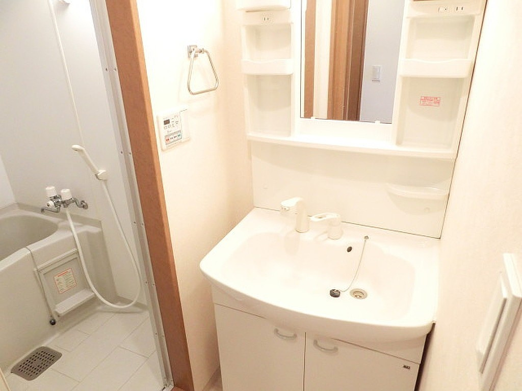 グラビスコート加古町の内装