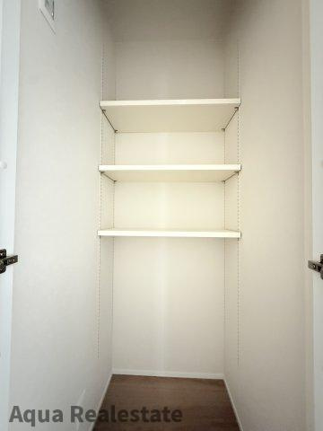 高松市西山崎町の新築一戸建の収納|ちょっとした収納スペースも充実しています