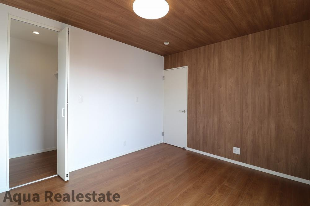 高松市木太町の中古一戸建の寝室