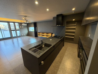 【キッチン】 | HEBEL MAISON PREMIUM 夙川