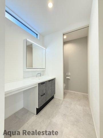 高松市西宝町モデルハウスの洗面所|使いやすい洗面所です