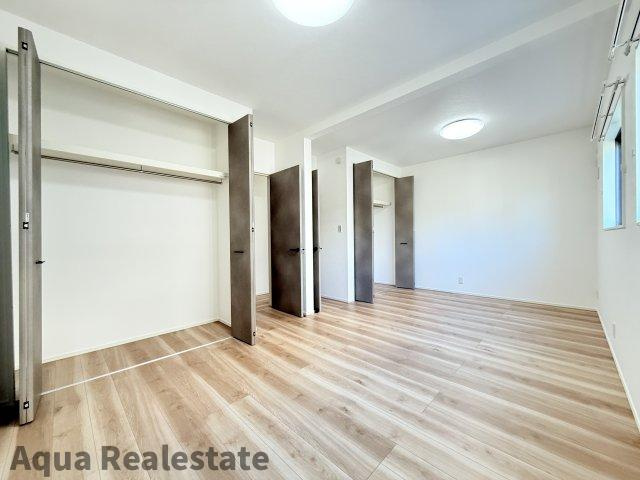 高松市西宝町モデルハウスの収納|大きなものも収納できそうです