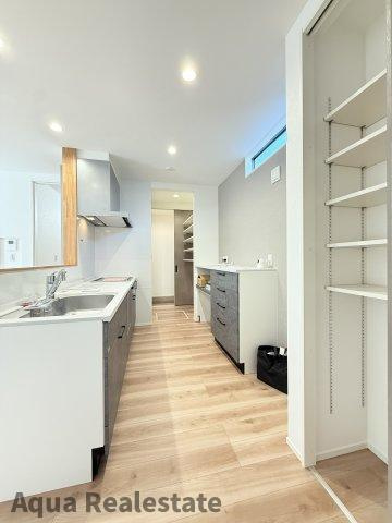 高松市西宝町モデルハウスのキッチン|お料理しやすいキッチンです