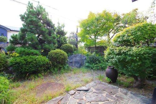■□旗ヶ崎２中古戸建□■の庭|綺麗にお手入れされたお庭です。