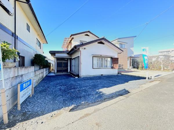 宇都宮市大塚町　5DK　中古住宅の外観