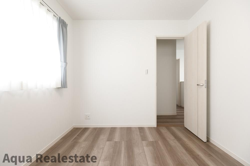 高松市扇町　インナーガレージ＋趣味を楽しむ書斎のあるお家の収納|便利な収納スペースです