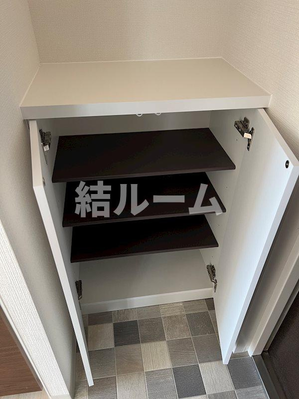 板橋区東新町１丁目の賃貸マンションの収納