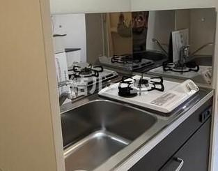 北区王子本町２丁目のアパートのキッチン