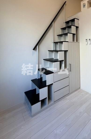 北区王子本町２丁目のアパートの収納