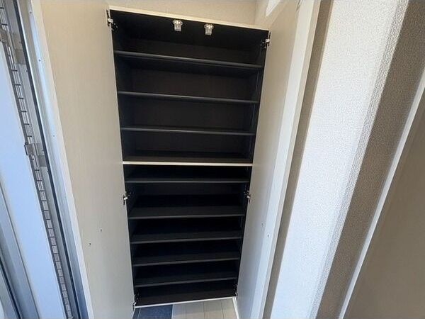 レトア月寒西の収納