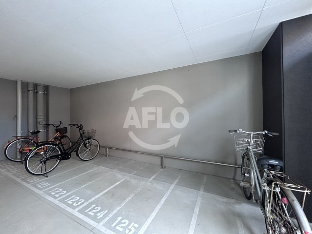 エスリード大阪クレストコートのその他|エスリード大阪クレストコート　駐輪場