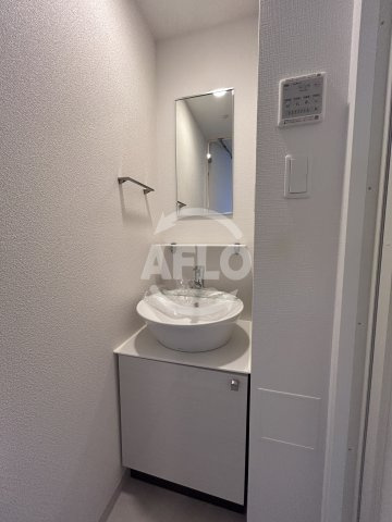 エスリード大阪クレストコートの独立洗面台|エスリード大阪クレストコート　洗面台