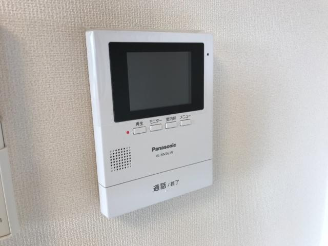 ルーチェの内装|カメラ付インターホン