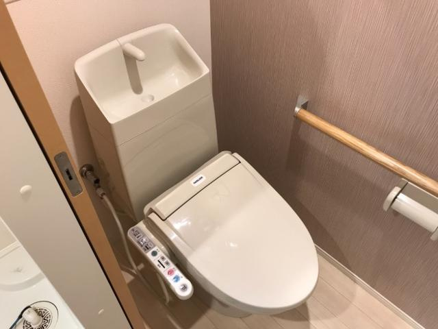 ルーチェのトイレ|シャワー付トイレ